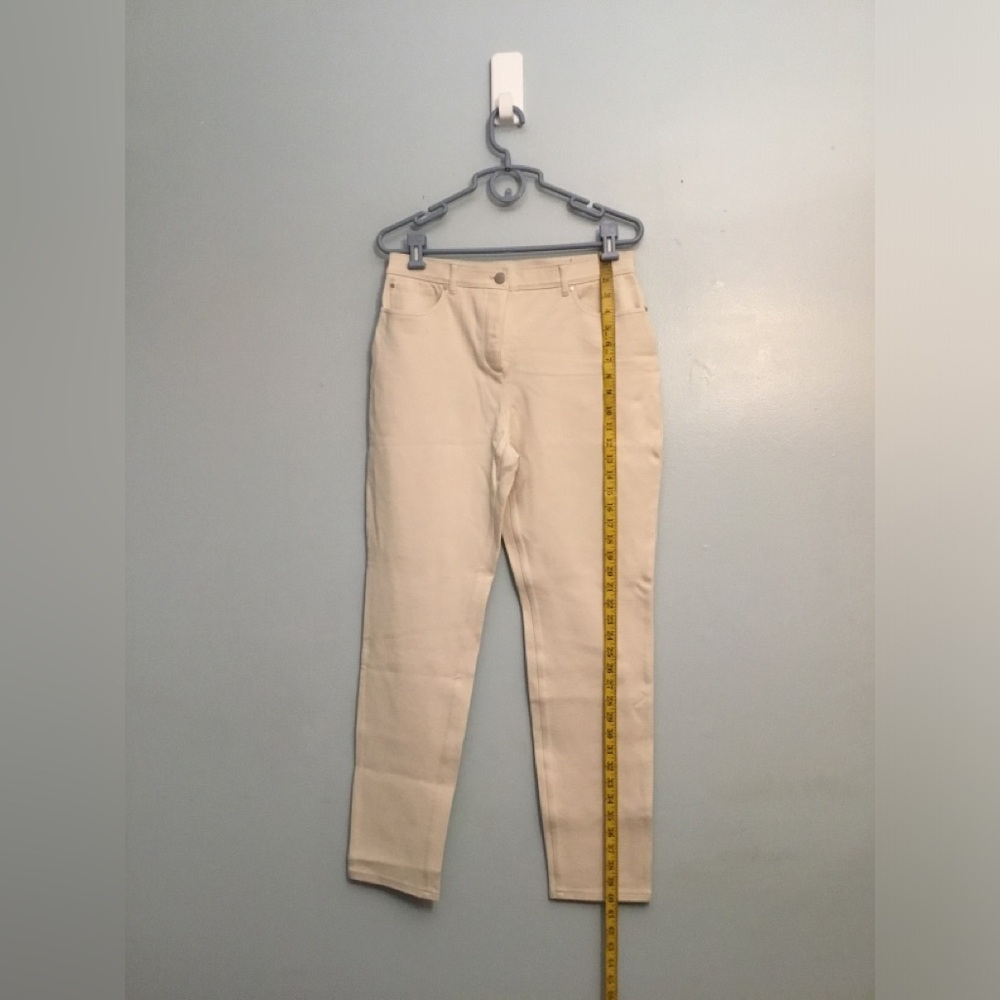Chico's Beige Ankle Pants